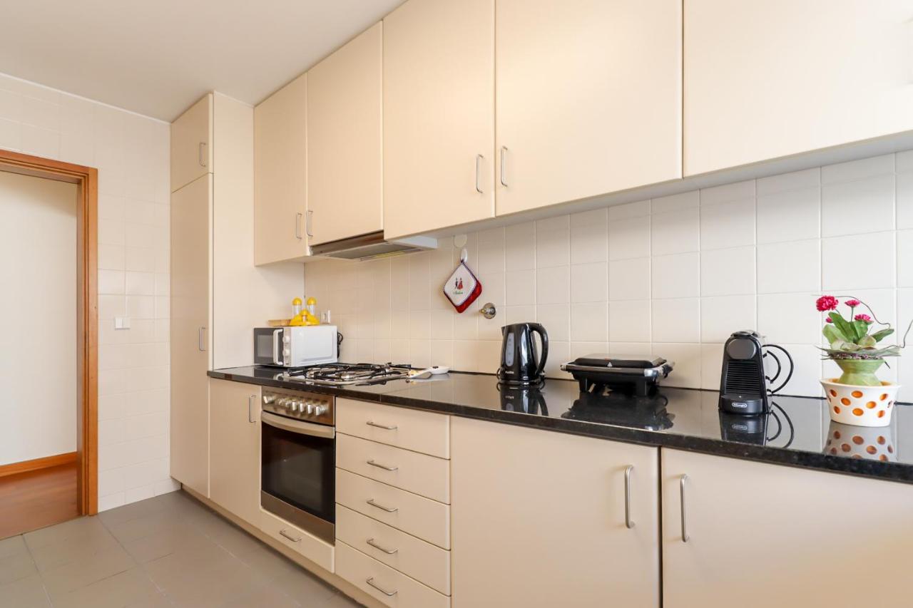 Sweet Living Viana - City Centre Apartment With Garage Viana do Castelo Exterior foto